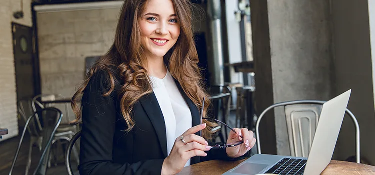 Streamlining the Application Process in Quebec City, QC